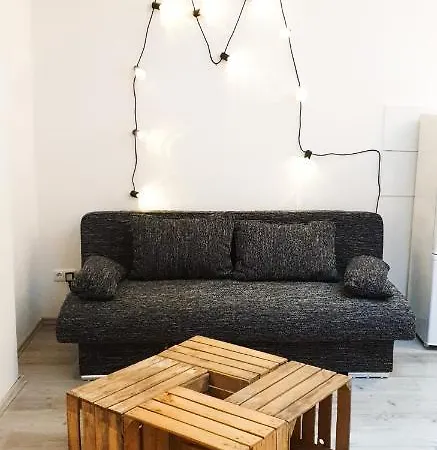 Big Near Trade Fair! Köln