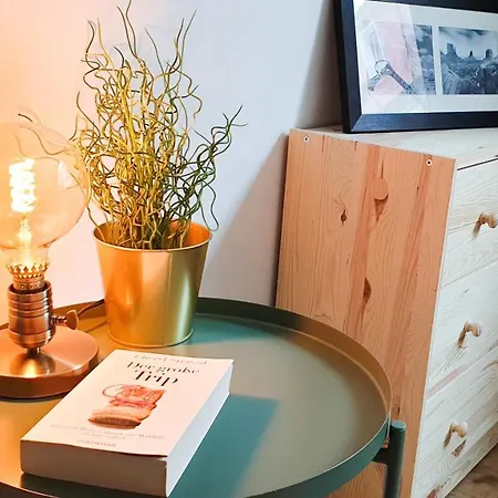 Big Near Trade Fair! *